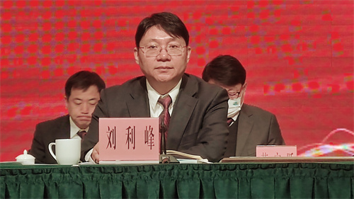 01.jpg